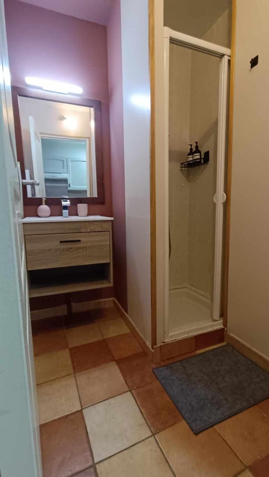 Terre De Bourgogne - Appartement Au Centre Ville D'Авалон Екстериор снимка